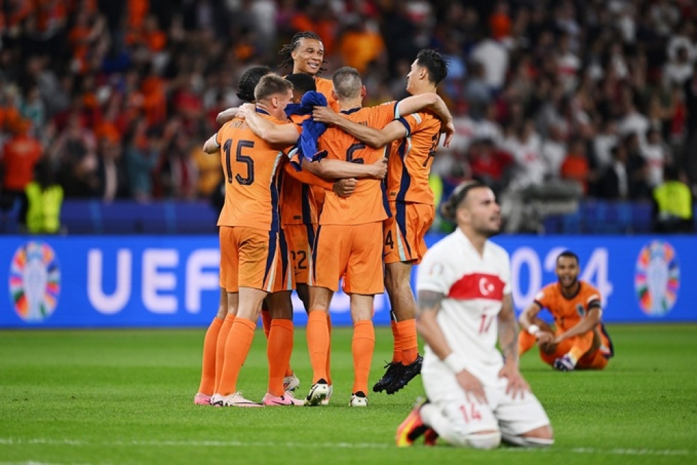 Anh vs Hà Lan: Nỗi đau và tham vọng