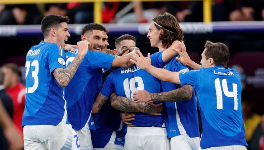 Italia Ngược Dòng Đánh Bại Albania 2-1